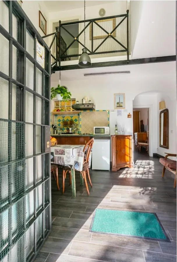 Apartamento Ave Cesare Roma