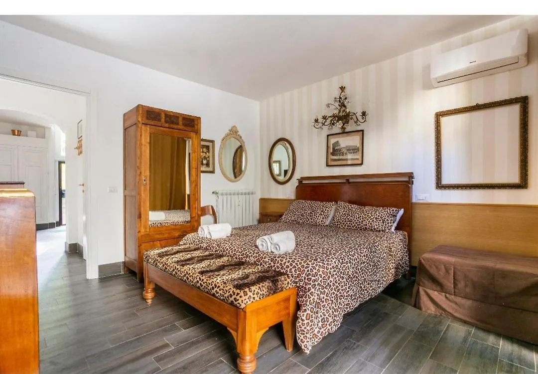 Apartamento Ave Cesare Roma Italia